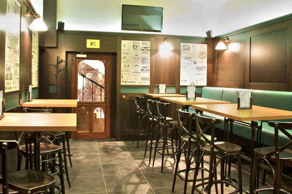 Hotel Union Лоуни Екстер'єр фото