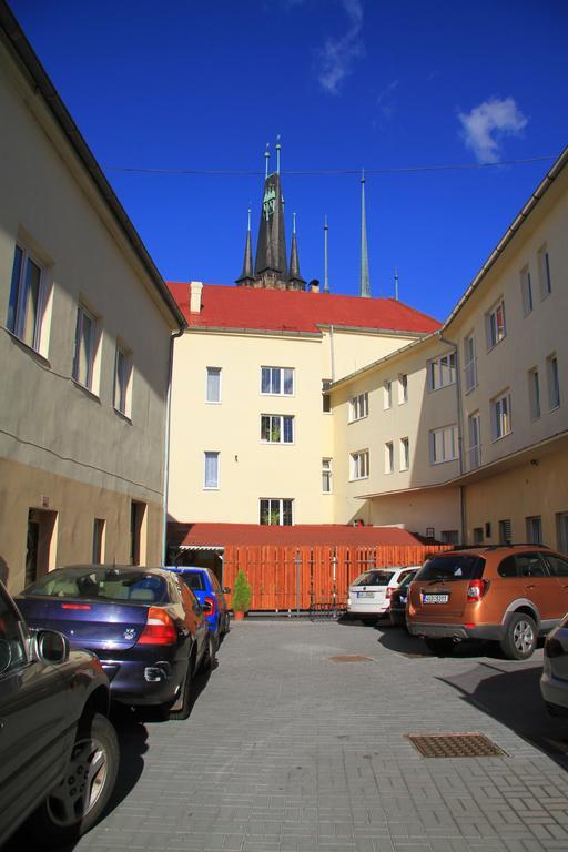Hotel Union Лоуни Екстер'єр фото